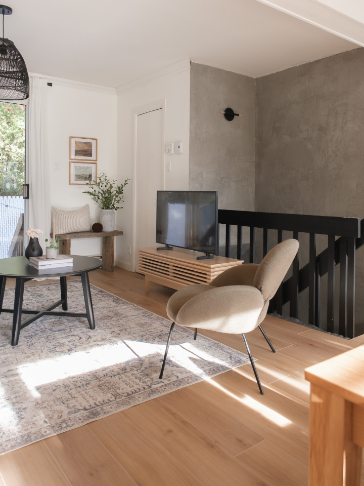 Wall - Microconcrete - Aluminum